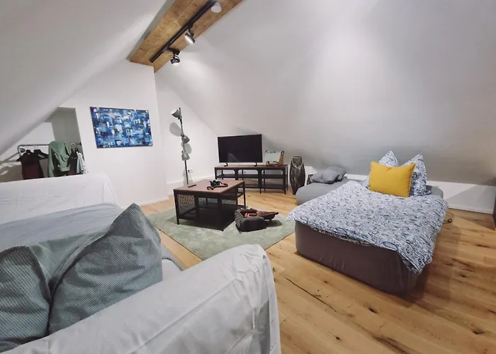 Апартаменты Loft Mit Whirlwanne - Stadtnah! Nittendorf